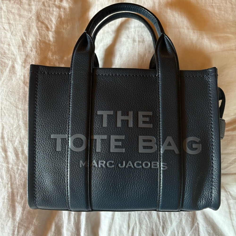 Marc Jacobs Navy BLUE Tote Bag